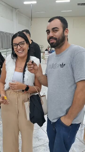 ❤️ Emoção, amor e muitas bênçãos! 🙏✨
Cláudio e Veridiana compartilharam a emoção de viver o Encontro de Corações, uma experiência de fé, amor e renovação realizada pelo Movimento Familiar Cristão.
Um Encontro que toca o coração, fortalece a vida a dois e deixa bênçãos que permanecem para toda a família. ❤️
Que Deus continue abençoando e iluminando a caminhada de vocês! 🙏
Acesse o nosso site: https://mfcmaringa.org.br
Siga e curta as nossas redes sociais!
Instagram: instagram.com/mfcmaringa
Facebook: facebook.com/movimentofamiliarcristaomga
Youtube: youtube.com/@mfcmaringa
#encontrodecoracoes #encontrodecasais #encontrocomdeus #mfc #mfcmaringa